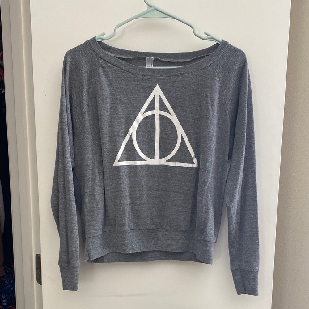 Deathly Hallows wide neck long sleeve shirt | S